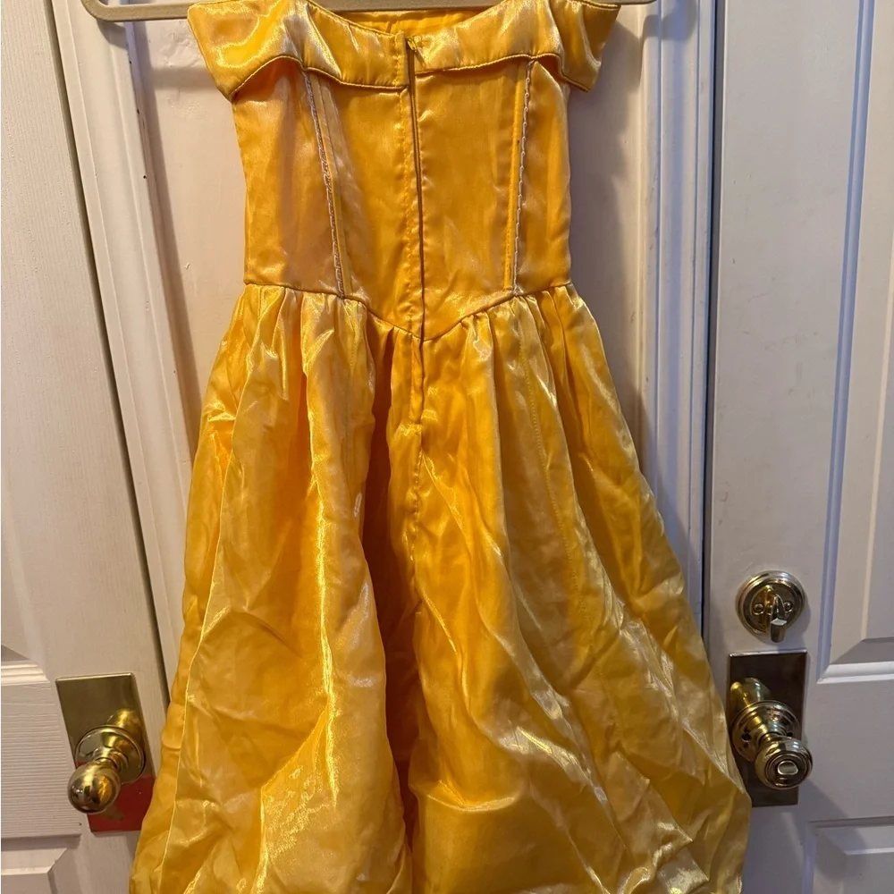 Diseños Candy's Belle from Beauty & the Beast Ball Gown